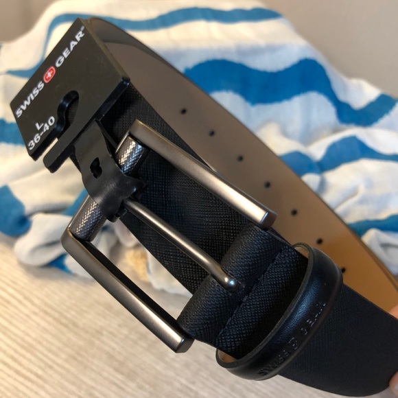 swiss gear belt